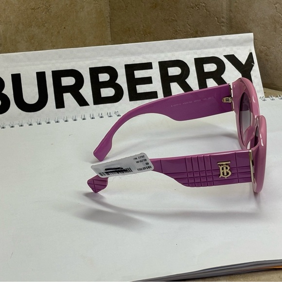 Burberry BE4370-U 4029/5M Pink Margot Round Sunglasses - Picture 10 of 13